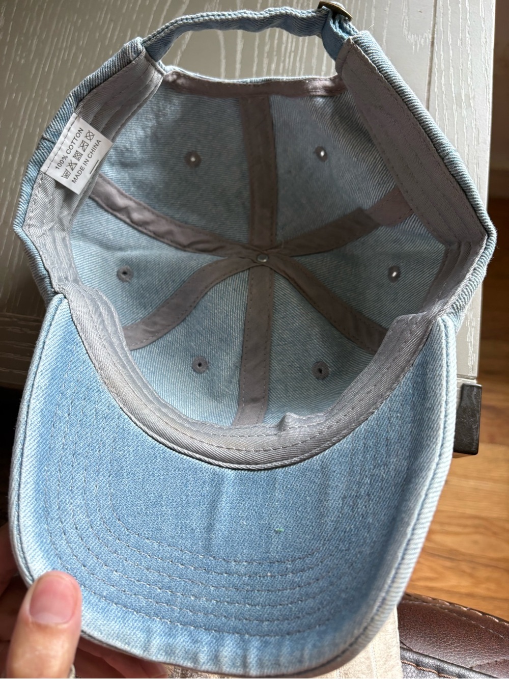 FASHION Light Blue Denim Baseball Cap with White Emblem - Picture 7 of 8